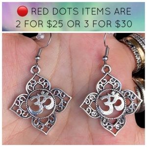 🔴 SALE ! red dot items are 2 for $25 . Bundle more than 3 and its $10 each 🙂